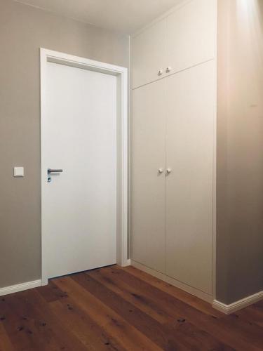 Einbauschrank II